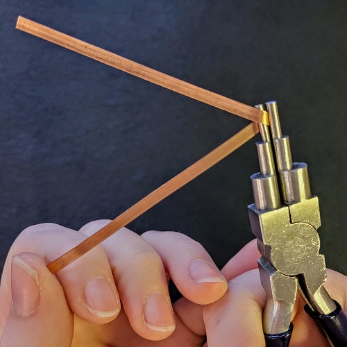 Jennifer Brooks's Alaskan Range Necklace - , Contemporary Wire Jewelry, Making Chain, Chain Making , Loops, Wire Loop, Wrapped Wire Loop, Texturing, , Begin with the stepped mandrel pliers and 6 inch piece of flat wire